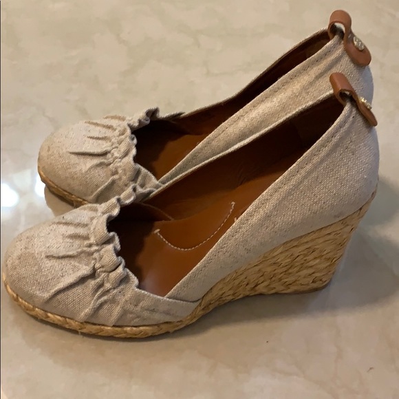 Women’s Wedges - Picture 2 of 6